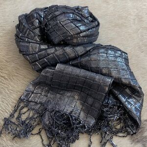 Jessica McClintock silver holiday Scarf oblong